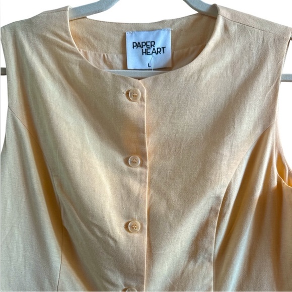 Paper Heart Women's Cream Sleeveless Set, vest and skort. - Picture 4 of 16